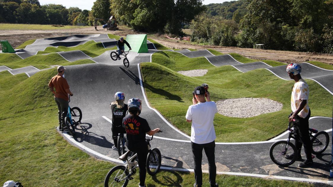 La future Mecque des pratiquants de cyclisme prend forme Val de